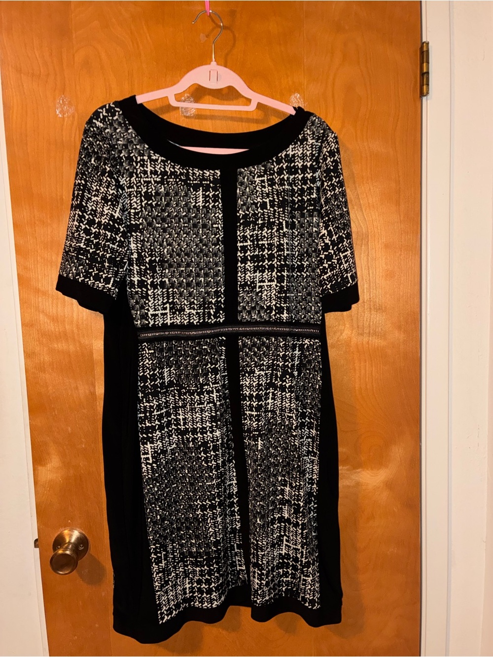 Emma May Black and White Tweed-Style Short Sleeve Women's Dress 16